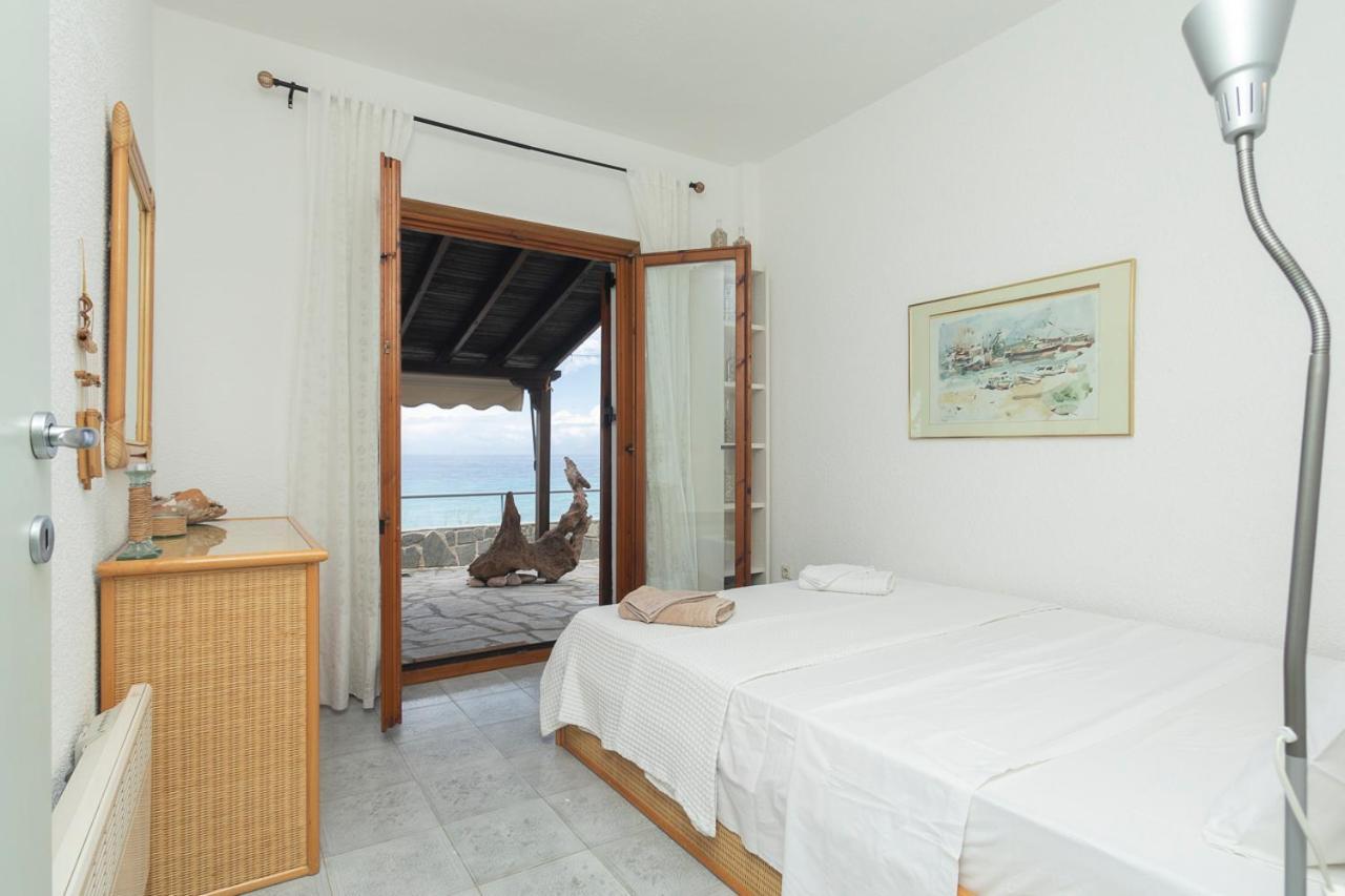 Houseloft Grand Sunset Siviri Beach Eksteriør billede